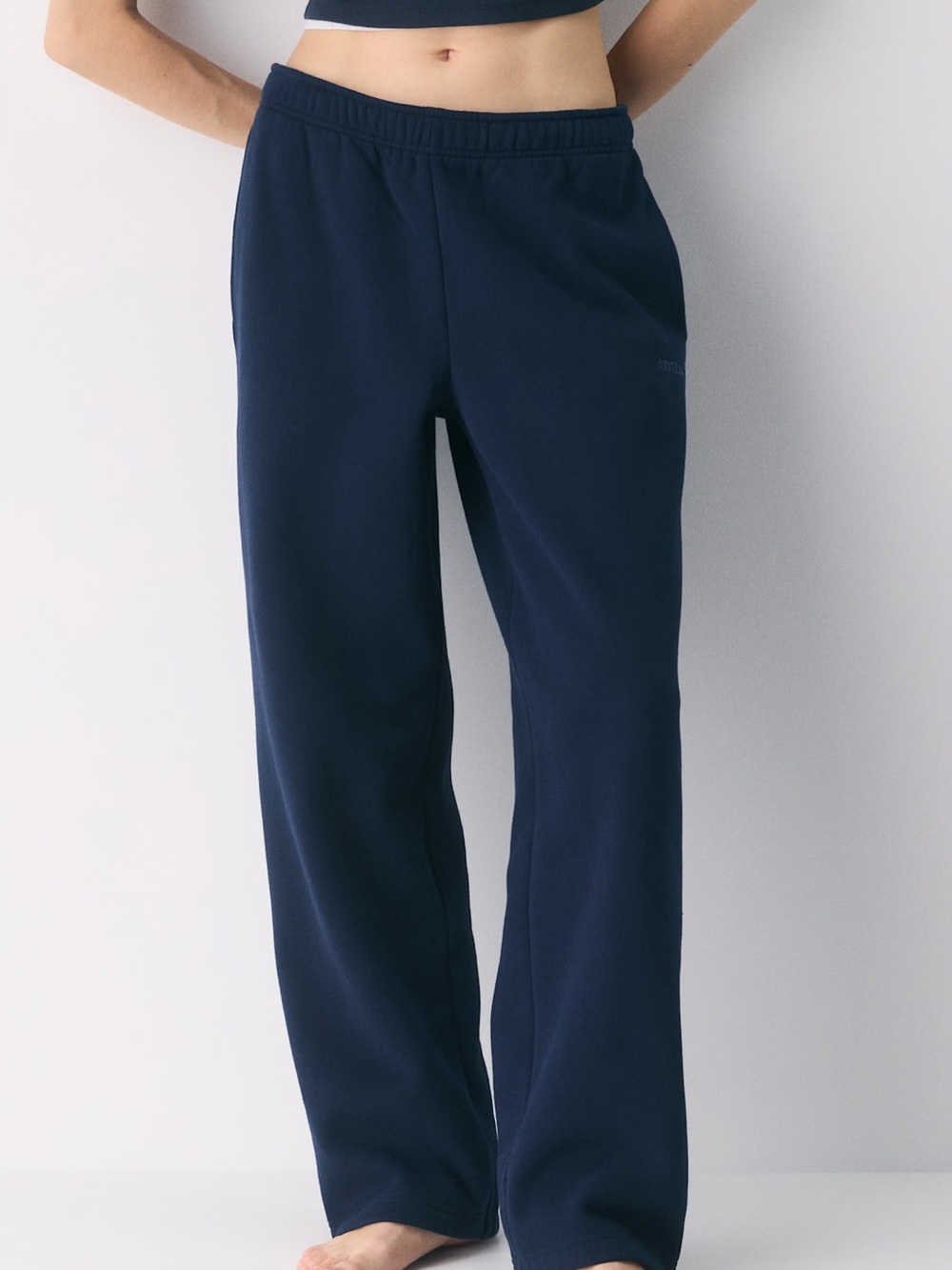 Aritzia Mega Straight Sweatpants Admiral
